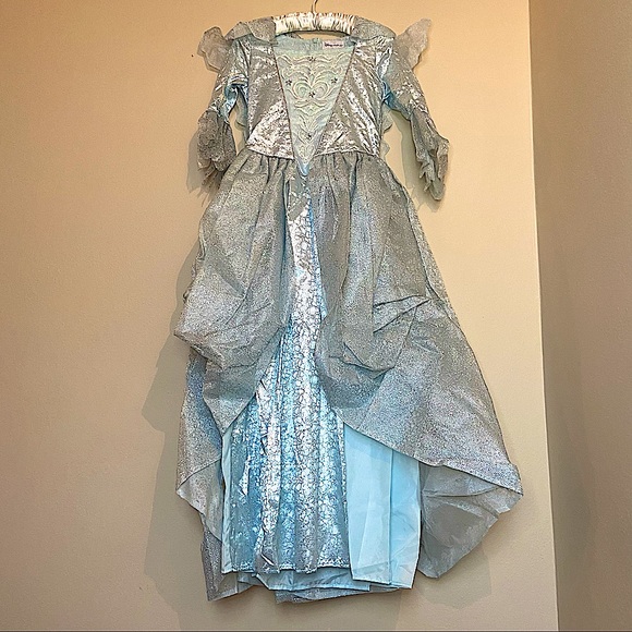 BN big girls Disney by Chasing Fireflies Frozen deluxe SZ-8